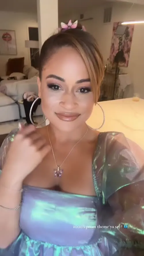 Kayla Braxton - Video