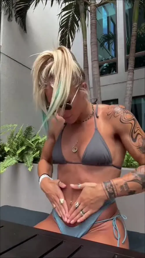 Sol Ruca - Video