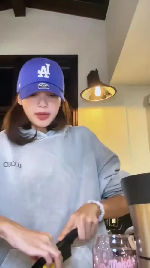 Lisa | BLΛƆKPIИK (Blackpink) - Video