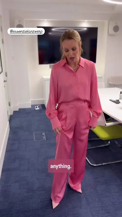 Amanda Holden - Video #376644