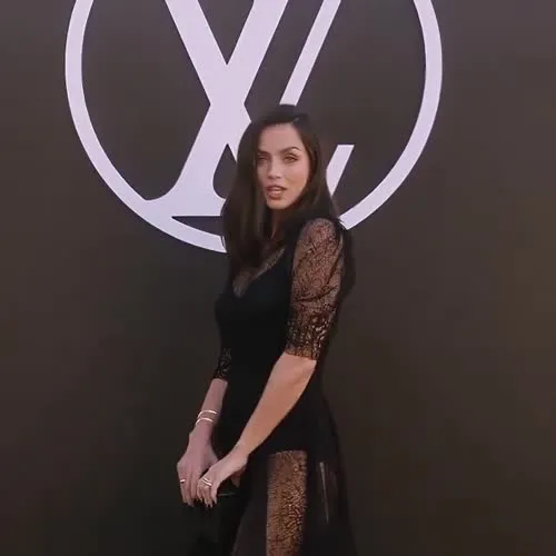 Ana de Armas - Video