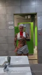 crazyxbody / musclegirlxxx - Video #410337