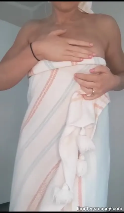 Macey Estrella (formerly WWE Lacey Evans) - Video