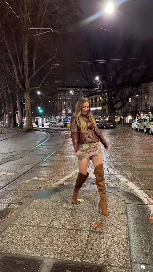 WWE Lana / CJ Perry - Video
