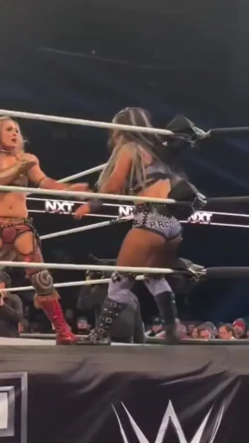 Roxanne Perez/Rok-C - WWE NXT - Video