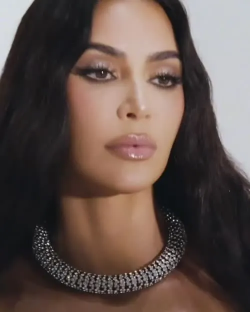 Kim Kardashian - Video #371487