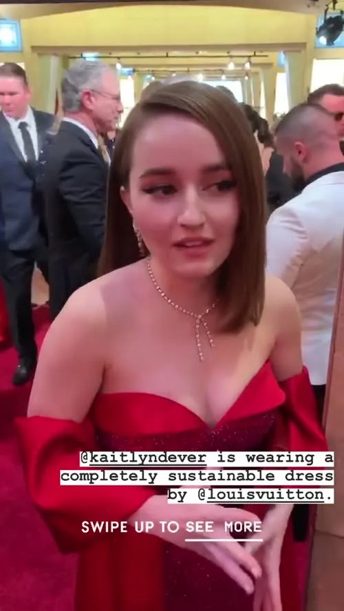 Kaitlyn Dever - Video