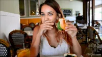 Uma Jolie - Video
