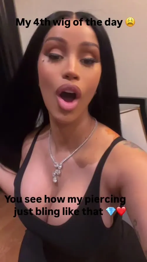 Cardi B - Video