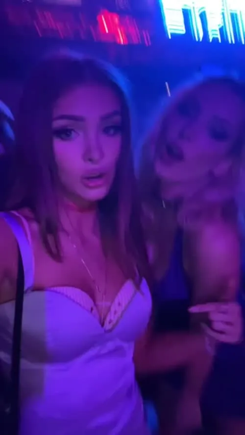 Brighton Sharbino - Video