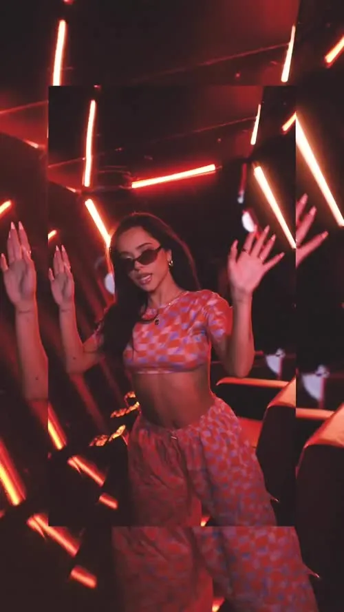 Becky G - Video