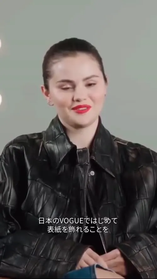Selena Gomez - Video