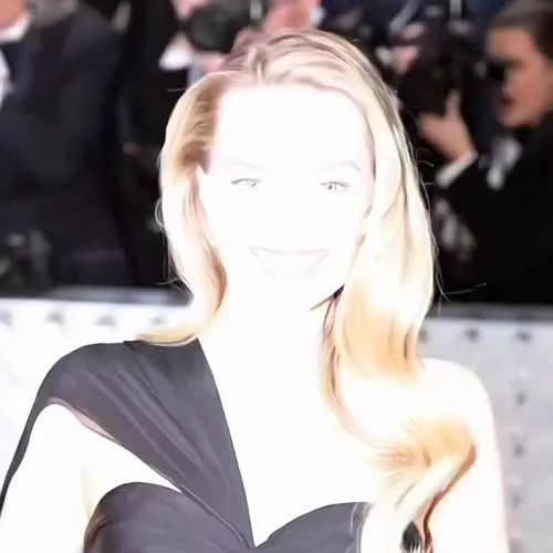 Margot Robbie - Video