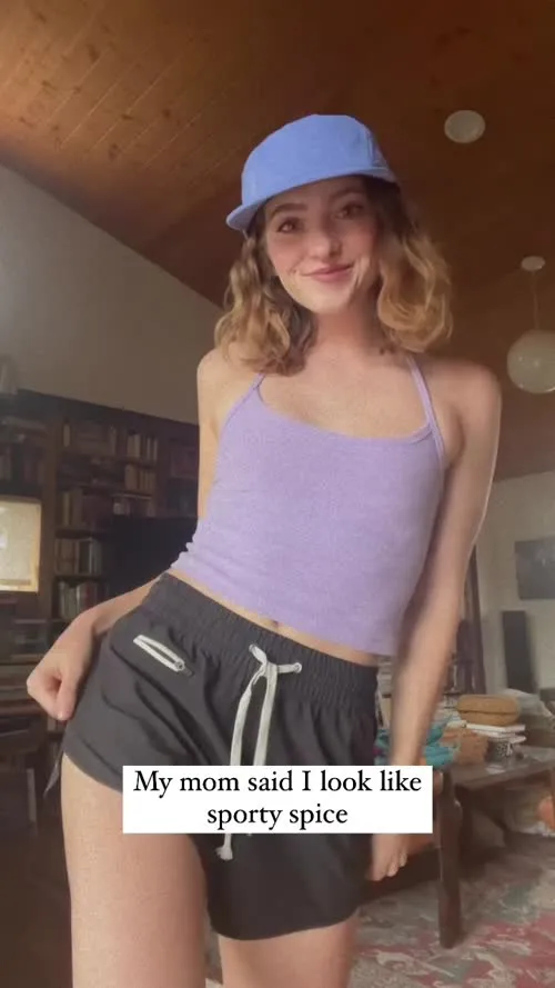 Willow shields - Video