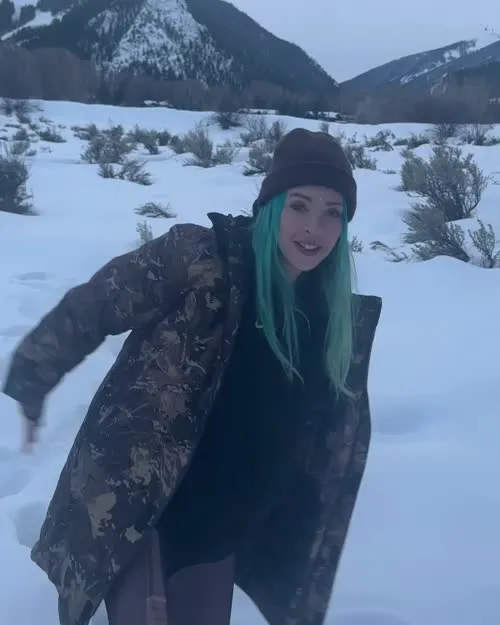 Alison Wonderland - Video