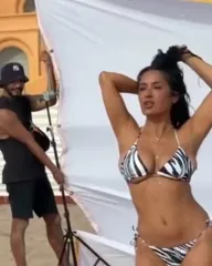Salma Hayek - Video #354431