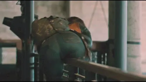 Lauren Cohan - Video
