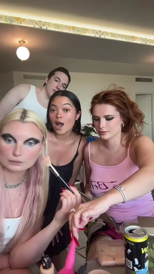 Bella Thorne - Video #395517