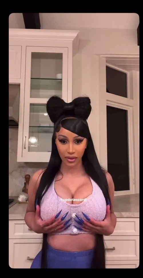 Cardi B - Video #291625