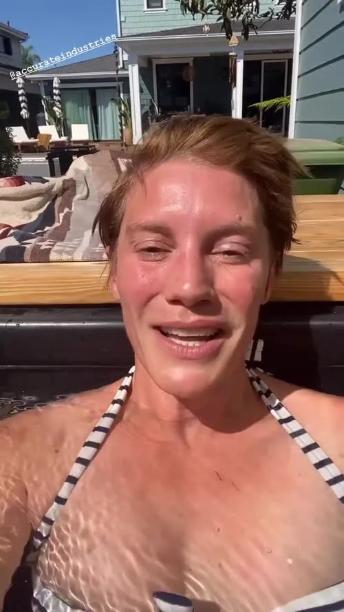 Katee Sackhoff - Video