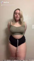 Zoey Uso | Zoeyuso - Video
