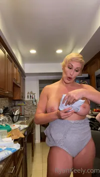 Ryan Keely - Video