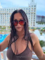 Megan Bayne - Video