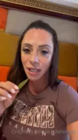 Ariella Ferrera - source