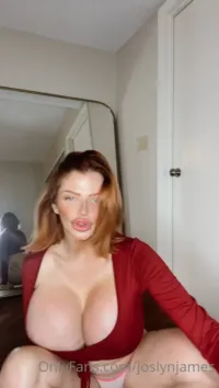 Joslyn James - Video