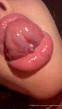Kenzie Anne - Video