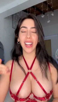 Saralia aka Gummies15 - Video