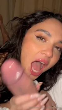 Stella Hudgens (Vanessa's Sister) - Video