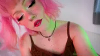 Evie Rees / jiggleyourpuffs - Video