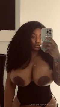 Jada Fire - Video