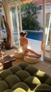 Solazola / baby_sue - Video