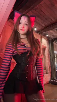 ivano4ka / ivanka.meow / incredible.cat / iv.ch3 - Video