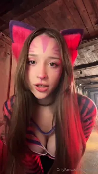 ivano4ka / ivanka.meow / incredible.cat / iv.ch3 - Video