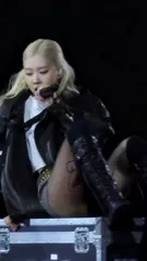 Rosé || Roseanne Park - BLΛƆKPIИK ( BLACKPINK ) - Video #387156