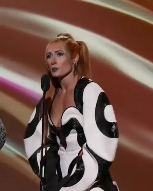 WWE Becky Lynch - Video
