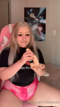 Zoey Uso | Zoeyuso - Video