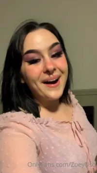 Zoey Uso | Zoeyuso - Video