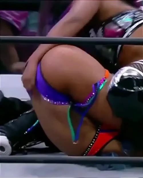 Kiera Hogan (AEW Wrestling) - Video