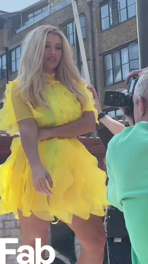 Molly Rainford - Video #71077