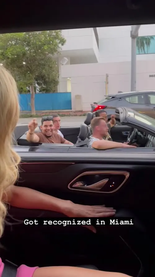 Nikki Glaser - Video #120603