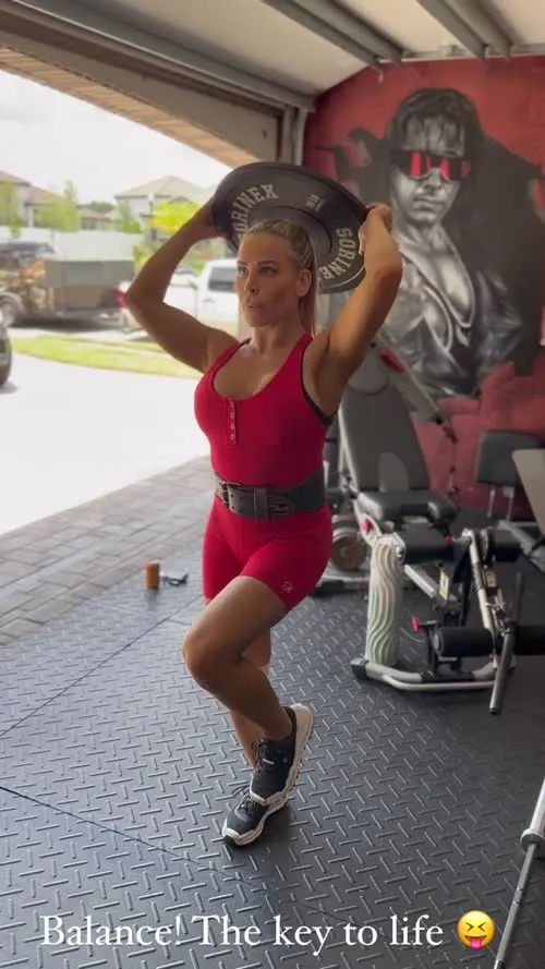 WWE Natalya Neidhart , The Boat - Video