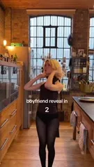 Maisie Peters - Video