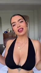 Auli'i Cravalho - Video