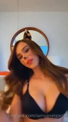 Yanet Garcia - Video