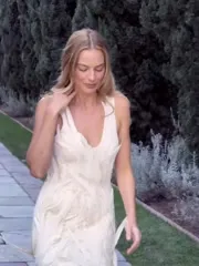 Margot Robbie - Video