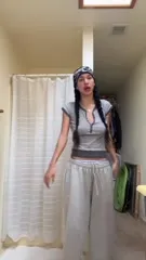 Sofia Wylie - Video
